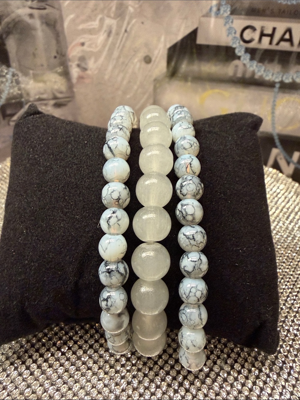 Blue Marble and Frosted Stretch Bracelet Set - glass. 🆕